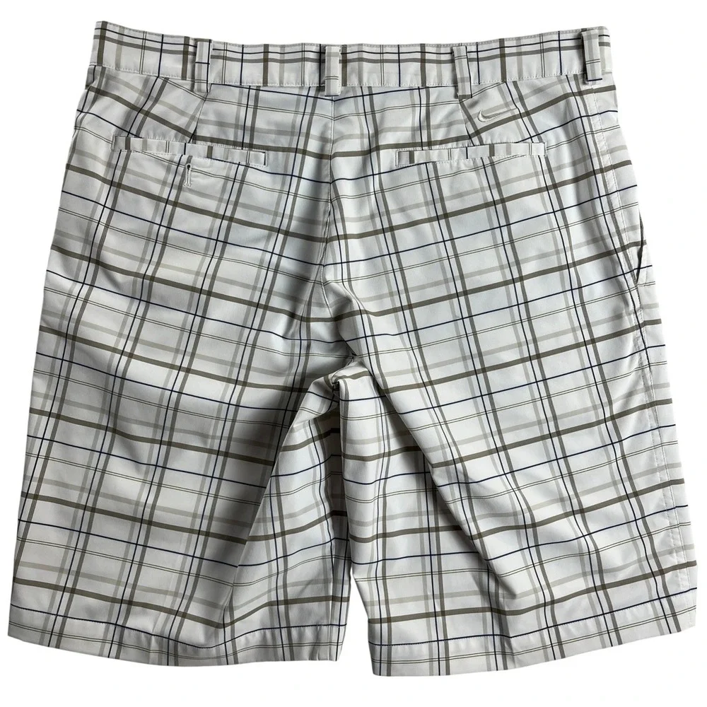 Nike Golf Dri-FIT Plaid Shorts Mens 36 White Gray Performance Golf Flat Front